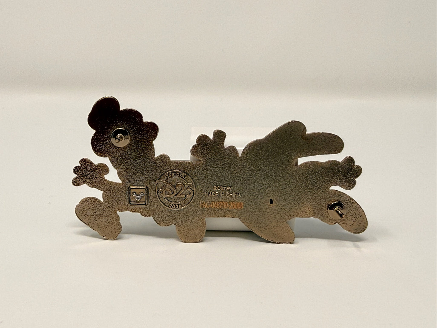 Disney D23 Exclusive Oswald the Lucky Rabbit Mickey Mouse Steamboat LE 2300 Pin