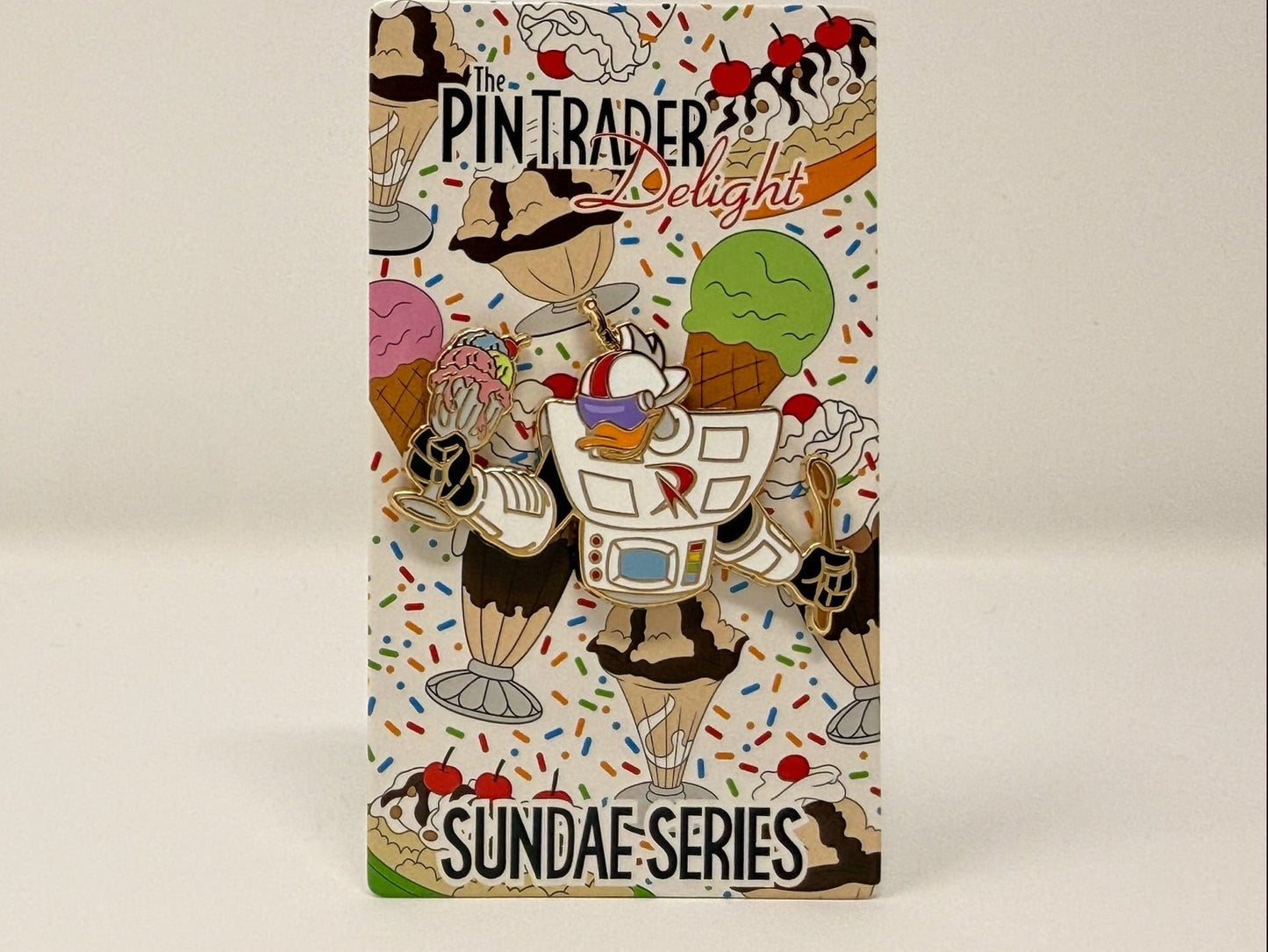 DSSH 2026 Pin Traders Delight (PTD) Duck Tales Gizmo Duck Pin LE 400